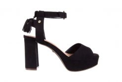 Sandały Bayla-067 129006 Nobuck Black, Czarny, Skóra naturalna - 37. Czarne sandały damskie Bayla, bez wzorów, z nubiku, bez obcasa, na obcasie, bez zapięcia. W wyprzedaży za 89.10 zł.