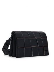 Desigual Torebka 25SAXPAR Czarny. Czarne listonoszki damskie Desigual, bez wzorów, z materiału, bez dodatków. Za 359.99 zł.