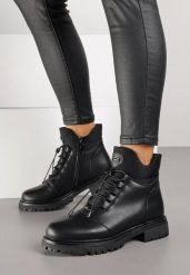 Czarne Skórzane Botki w Stylu Workerów Giomira. Czarne botki damskie Born2be, z dresówki, bez obcasa, na płaskiej podeszwie, bez zapięcia. Za 229.99 zł.