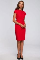Sukienka ołówkowa z modelującymi przeszyciami czerwona. Czerwone sukienki damskie Stylove, bez wzorów, z poliesteru, biznesowe, bez ramiączek. Za 269.00 zł.