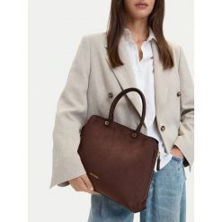 Torebka GINO ROSSI. Brązowe kuferki damskie Gino Rossi, bez wzorów, bez dodatków. Za 349.99 zł.