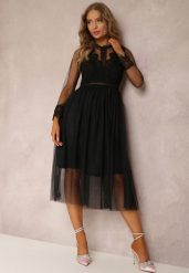 Czarna Sukienka Lylah. Czarne sukienki damskie Renee, z aplikacjami, z tiulu, eleganckie, bez ramiączek. Za 139.99 zł.