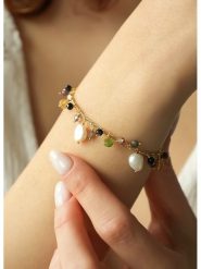 L'Atelier de Gaia Pozłacana bransoletka z perłami i turmalinami rozmiar: onesize. Białe bransoletki damskie L'Atelier de Gaia, pozłacane. Za 86.99 zł.