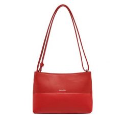 Torebka Calvin Klein. Czerwone torebki klasyczne damskie Calvin Klein, bez dodatków. Za 219.99 zł.