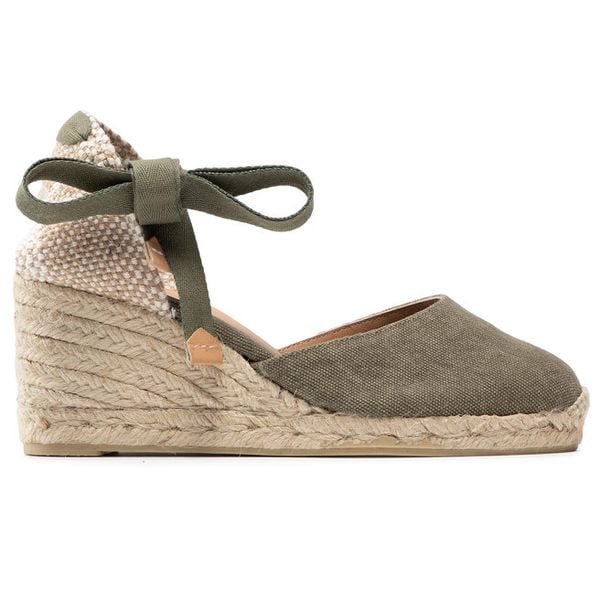 Espadryle Castañer. Zielone espadryle damskie Castañer, bez wzorów, bez obcasa. Za 429.00 zł.