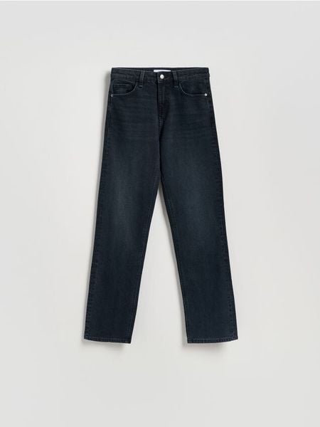 Jeansy straight fit - granatowy. Niebieskie jeansy damskie Reserved. W wyprzedaży za 89.99 zł.