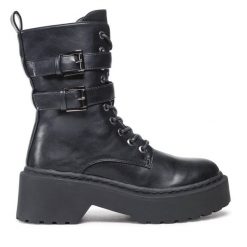 Trapery DeeZee. Czarne trapery damskie DeeZee, bez zapięcia. Za 229.99 zł.