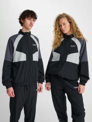 Bluza dresowa zapinana na zamek błyskawiczny Hummel Loose. Czarne bluzy damskie Hummel, xl, bez wzorów, z dresówki, bez kaptura. Za 190.00 zł.