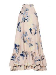 YAS Sukienka letnia Seraki 26037247 Różowy Regular Fit. Czerwone sukienki damskie YAS, bez wzorów, z wiskozy, bez ramiączek. Za 499.99 zł.