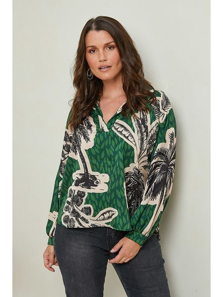 Curvy Lady Bluzka w kolorze zielono-beżowym rozmiar: 44/46. Zielone bluzki damskie Curvy Lady, bez wzorów, klasyczne, bez kołnierzyka, bez ramiączek. Za 79.21 zł.