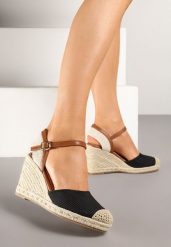 Czarne Sandały Vices w Stylu Espadryli na Koturnie z Plecionki Amoiella. Czarne sandały damskie Renee, bez wzorów, bez obcasa, na koturnie, bez zapięcia. Za 84.99 zł.