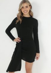 Czarna Dopasowana Sukienka z Szerokim Pasem i Metaliczną Nicią Zelko. Czarne sukienki damskie Born2be, z aplikacjami, z materiału, eleganckie, bez ramiączek. W wyprzedaży za 84.99 zł.