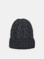 Czapka beanie - czarny. Czarne czapki damskie Sinsay, bez wzorów. Za 25.99 zł.