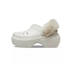 Kapcie Crocs Stomp Lined beżowe. Białe kapcie damskie Crocs. Za 331.45 zł.