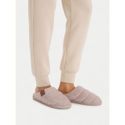Kapcie G-Star. Brązowe kapcie damskie G-Star. Za 89.99 zł.