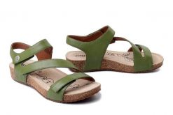 JOSEF SEIBEL 78519 509 660 Tonga 25 khaki, sandały damskie. Zielone sandały damskie Josef Seibel, bez wzorów, ze skóry, bez obcasa, bez zapięcia. Za 369.90 zł.