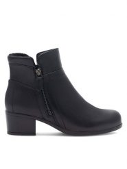 Go Soft Botki EST-GUSTA-11 Czarny. Czarne botki damskie GO SOFT, ze skóry, bez obcasa, na słupku, bez zapięcia. Za 249.99 zł.