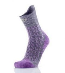 Skarpety trekkingowe dla kobieta Therm-ic Trekking UltraCool Linen Crew Lady. Fioletowe skarpetki damskie THERM-IC, bez wzorów, z elastanu. Za 136.00 zł.