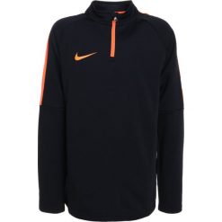 Nike Performance DRY DRILL ACADEMY Bluza black/cone. Czarne bluzy chłopięce Nike Performance, z materiału. Za 139.00 zł.