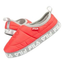 Kapcie Fila Comfider FFW0227.40062 czerwone. Czerwone kapcie damskie z gumy. Za 147.90 zł.