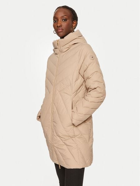 Tommy Hilfiger Kurtka puchowa Chevron WW0WW42622 Beżowy Regular Fit. Brązowe kurtki damskie Tommy Hilfiger, s, bez wzorów, z puchu, bez kaptura. Za 739.99 zł.
