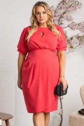 Sukienka ekskluzywna ołówkowa z dekoltem łezką INGRIDA koralowa promocja. Pomarańczowe sukienki damskie KARKO, z aplikacjami, z elastanu, eleganckie, bez ramiączek. Za 89.50 zł.