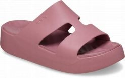 Klapki Dla Dorosłych Crocs Getaway Platform H-strap. Czerwone klapki damskie Crocs, bez wzorów, z materiału, bez obcasa, bez zapięcia. Za 139.99 zł.