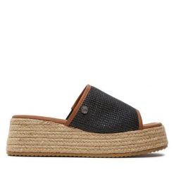 Espadryle Refresh. Czarne espadryle damskie Refresh, bez wzorów, bez obcasa. Za 169.99 zł.