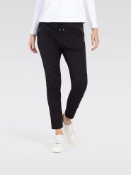 MAC Spodnie "Future 2.0" w kolorze czarnym rozmiar: 38. Czarne spodnie materiałowe damskie MAC, bez wzorów, z materiału. Za 304.99 zł.