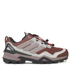 Trekkingi adidas. Brązowe obuwie trekkingowe damskie Adidas, z gore-texu, bez zapięcia. Za 599.99 zł.