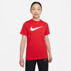 Koszulka z krótkim rękawem Nike CW6941 657 Czerwony. Czerwone bluzki damskie Nike, bez wzorów, sportowe, bez kołnierzyka, bez ramiączek. Za 183.99 zł.