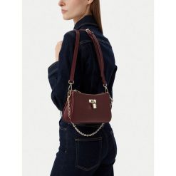 Torebka Nine West. Czerwone torebki klasyczne damskie Nine West, bez dodatków. Za 229.99 zł.