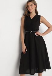 Czarna Sukienka Rozkloszowana z Wiskozą z Dodatkowym Paskiem z Klamrą Seliora. Czarne sukienki damskie Born2be, bez wzorów, z wiskozy, eleganckie, bez ramiączek. Za 209.99 zł.