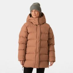 Damska długa kurtka z kapturem Helly Hansen Aspire. Brązowe kurtki damskie Helly Hansen, bez wzorów, z puchu, z kapturem. W wyprzedaży za 1,252.50 zł.