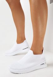 Białe Wsuwane Buty Sportowe z Elastyczną Skarpetkową Cholewką Abragail. Białe obuwie sportowe casual damskie Born2be. Za 49.99 zł.