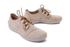 RIEKER 52506-60 beige, półbuty damskie. Brązowe półbuty damskie Rieker, bez wzorów, bez obcasa, bez zapięcia. Za 289.90 zł.