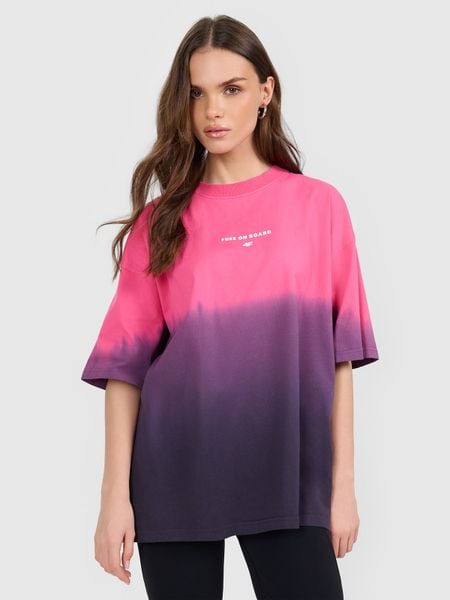 4F T-shirt loose z nadrukiem damski - różowy L. Czerwone t-shirty damskie 4F, l, bez wzorów, z dresówki, bez kołnierzyka. Za 79.99 zł.