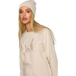 Czapka Beanie z Haftem - Piaskowa. Brązowe czapki damskie MOE, bez wzorów, z bawełny. Za 96.90 zł.