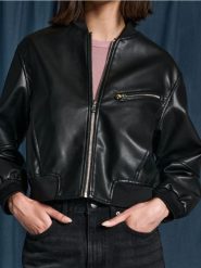 Kurtka bomberka - czarny. Czarne kurtki damskie Sinsay, l, bez wzorów, ze skóry, bez kaptura. Za 39.99 zł.