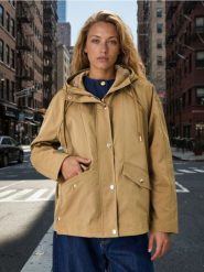 Krótka parka z kapturem z twillu - zielony. Zielone parki damskie Sinsay, l, z kapturem. Za 79.99 zł.