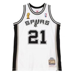 Koszulka San Antonio Spurs NBA Home Finals Tim Duncan 2002. Białe koszulki damskie Mitchell & Ness, bez wzorów, bez kołnierzyka, bez ramiączek. Za 1,194.50 zł.