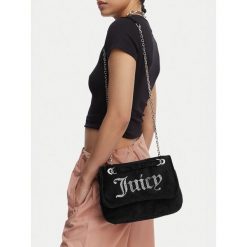Torebka Juicy Couture. Czarne torebki klasyczne damskie Juicy Couture, bez dodatków. Za 279.99 zł.