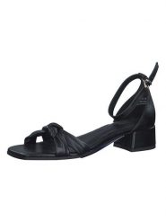 Marco Tozzi Sandały w kolorze czarnym rozmiar: 42. Czarne sandały damskie Marco Tozzi, bez wzorów, z otwartym noskiem, bez obcasa, na koturnie, bez zapięcia. Za 74.11 zł.