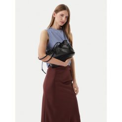 Torebka Tory Burch. Czarne torebki klasyczne damskie Tory Burch, bez dodatków. Za 1,659.00 zł.