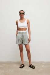 Eleganckie szorty z wiskozą w kolorze SZARYM - ORIO-XL. Szare szorty damskie Marsala, bez wzorów, z bawełny. Za 319.90 zł.