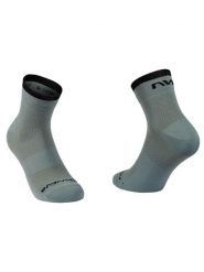 Skarpety rowerowe NORTHWAVE Origin Sock. Zielone skarpetki damskie Northwave, bez wzorów. Za 33.00 zł.