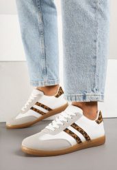 Biało-Panterkowe Sneakersy w Stylu Klasycznych Tenisówek z Ozdobnymi Przeszyciami Revasa. Białe obuwie sportowe damskie Born2be, z jeansu, bez zapięcia, tenisowe. Za 59.99 zł.