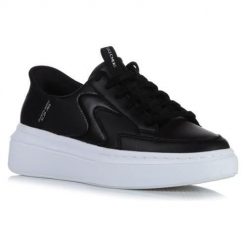 Buty do chodzenia damskie Skechers Cordova Classic New Slip ins. Czarne obuwie sportowe damskie Skechers, z materiału, bez zapięcia, trekkingowe. Za 434.00 zł.