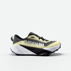 Buty do biegania w terenie damskie Kiprun Kipsummit Max. Czarne obuwie sportowe damskie KIPRUN, bez zapięcia, do biegania. Za 599.99 zł.