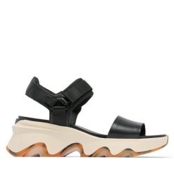 Sandały Sorel. Czarne sandały damskie Sorel, bez wzorów, bez obcasa, na koturnie, bez zapięcia. Za 379.99 zł.